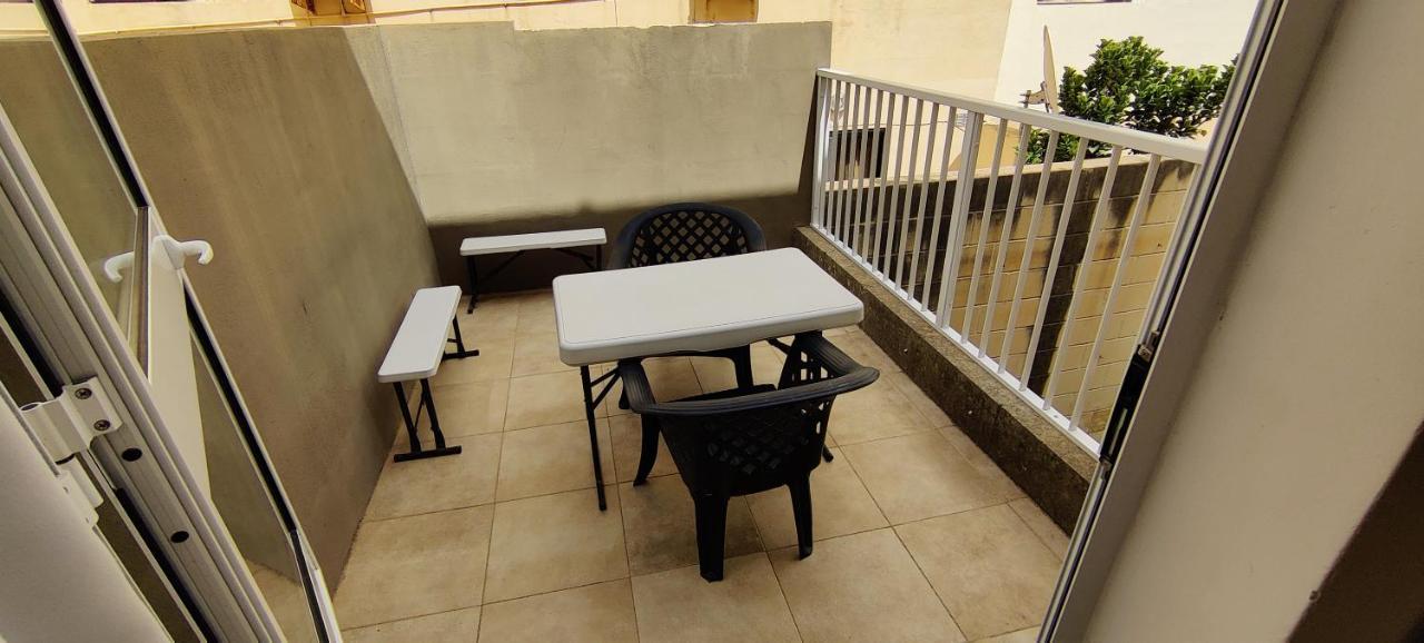 Is-Swieqi Villa Arjuza - Private Self Catering Bedrooms With Bathroom מראה חיצוני תמונה