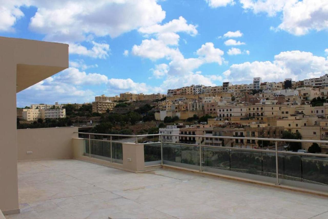 Is-Swieqi Villa Arjuza - Private Self Catering Bedrooms With Bathroom מראה חיצוני תמונה